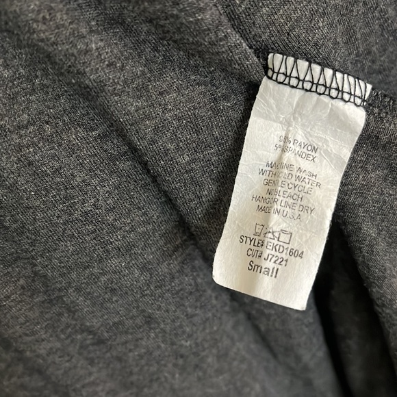 Gray stretchy dress size S - Picture 5 of 6